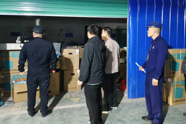 經(jīng)開區(qū)大隊消防宣傳進單位“四個一”活動 筑牢政務服務中心防火墻